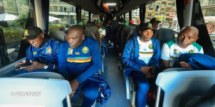 Lions Indomptables : six heures de voyage entre Casablanca et Agadir