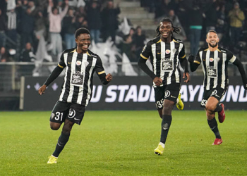 Ligue 1 : Harouna buteur, Angers enchaine
