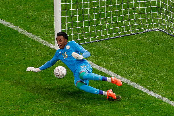 CAN 2025 : Yannick Pandor repousse le premier penalty de la compétition