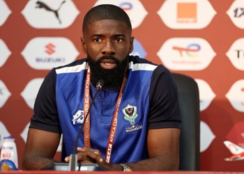 Pourquoi Ecuele Manga est-il surnommé Paul Biya de la sélection gabonaise ?