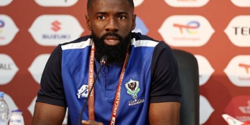 Pourquoi Ecuele Manga est-il surnommé Paul Biya de la sélection gabonaise ?