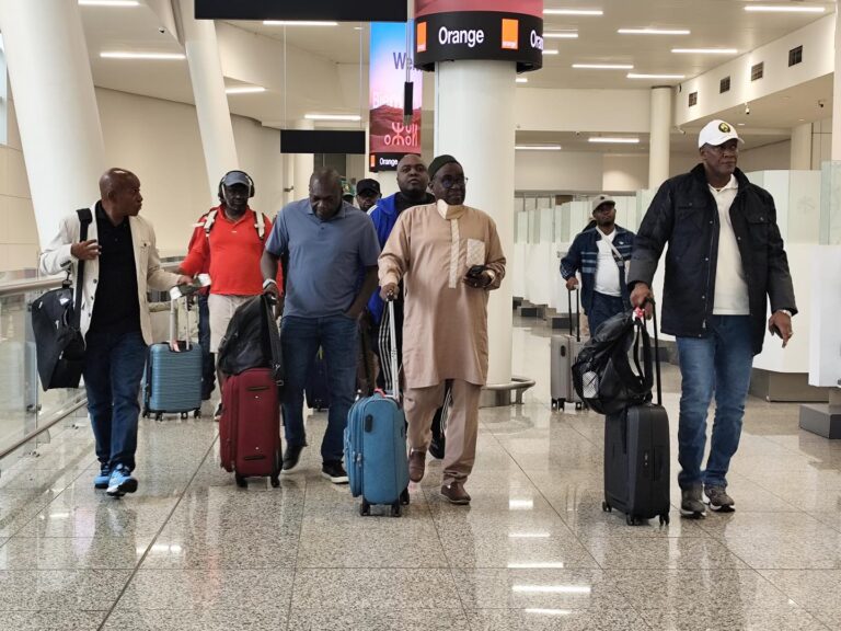 CAN 2025 : le staff technique des Lions Indomptables est au Maroc !