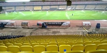 Le stade Omnisports Ahmadou Ahidjo a fait peau neuve pour la finale