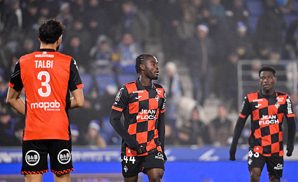 Ligue 1 : Yongwa et Avom blessés, Lorient étrille Monaco