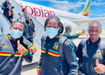 Hassan Balla et ses joueuses sont au Botswana!