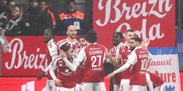 Ligue 1 : Dina Ebimbe et Brest s&rsquo;offrent Marseille
