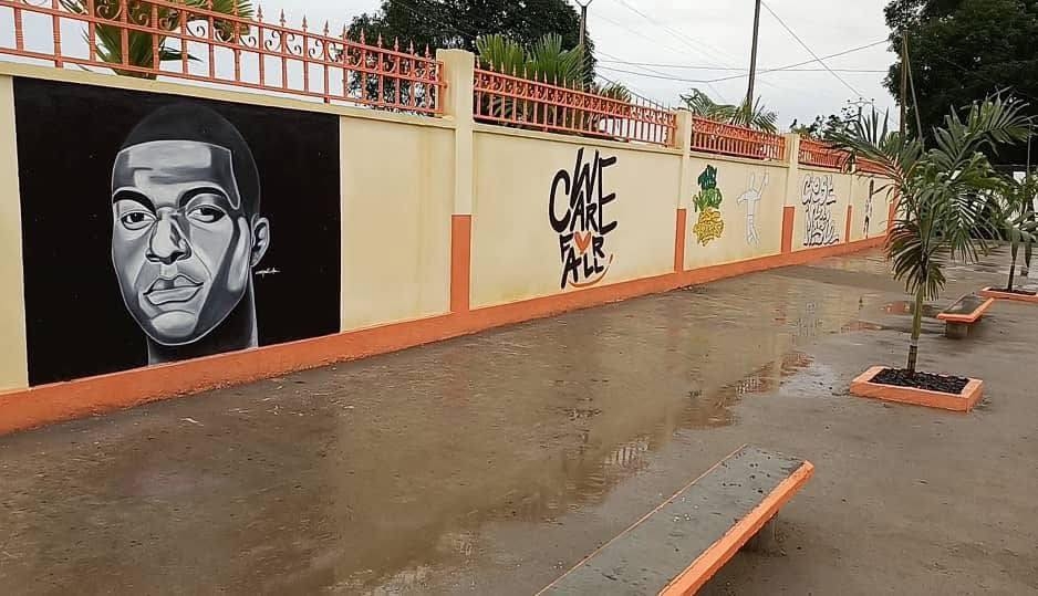 Kylian Mbappé rénove l’école publique de Bonendale