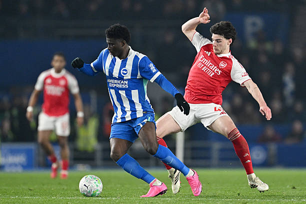 PL : Bukayo Saka neutralise Brighton et Carlos Baleba