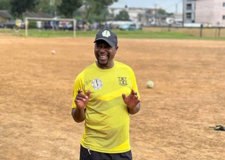 Dynamo de Douala : Simplis Soh s’en va !