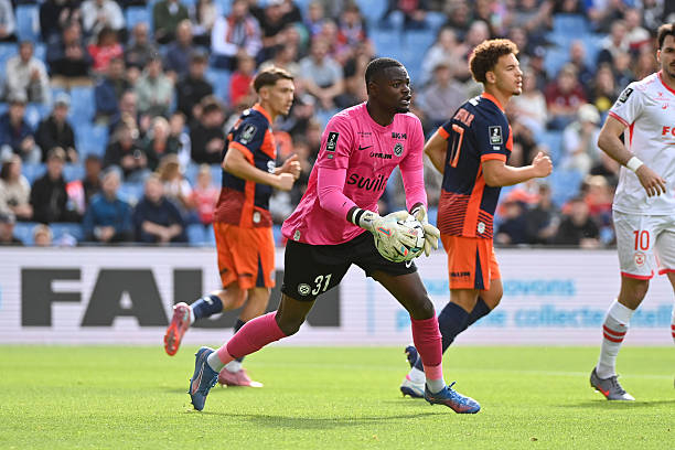 Ligue 2 : Ngapandouetnbu et Tchato dans l&rsquo;équipe type !