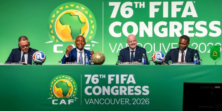 Congrès FIFA : Gianni Infantino et Patrice Motsepe, les inséparables !