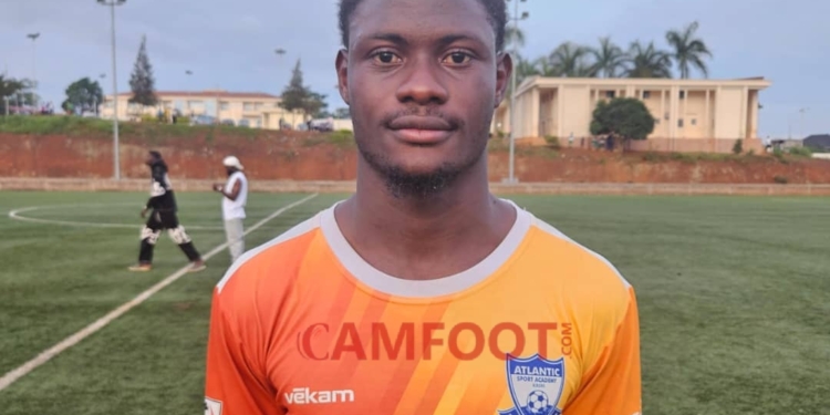 Elite Two : Maxime William Betossi, la terreur des défenseurs