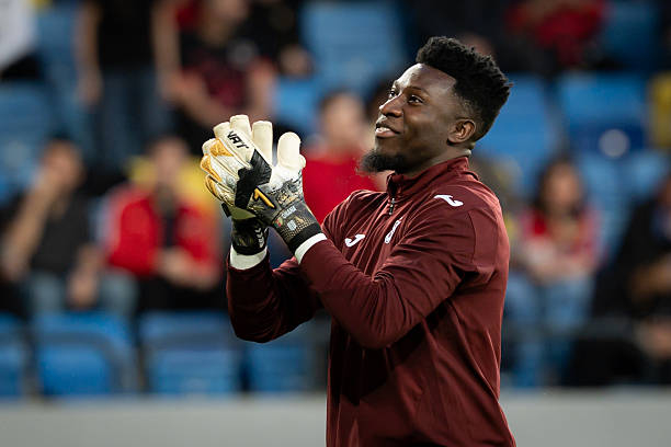 Edwin van der Sar répond à André Onana !