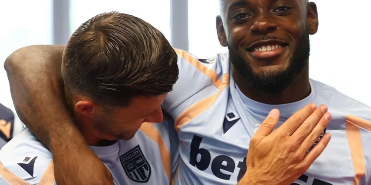Stoke City : Junior Tchamadeu de retour aux entraînements