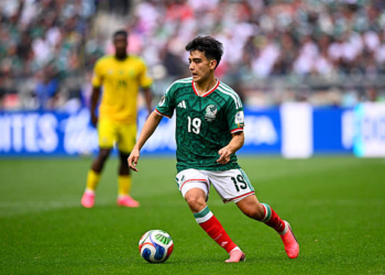 CDM 2026 : qui est Gilberto Mora, le plus jeune joueur de la compétition ?