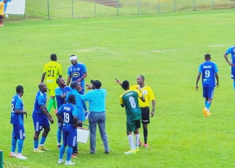 Elite One : Aigle du Moungo peut remercier l’arbitre Martin Bomba!