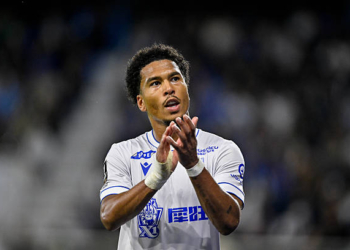 Mercato : Aj Auxerre et   Danny Namaso liés jusqu&rsquo;en 2029!