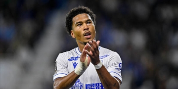 Mercato : Aj Auxerre et   Danny Namaso liés jusqu&rsquo;en 2029!