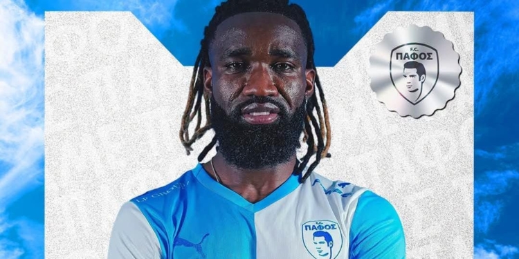Mercato  : Moumi Ngamaleu file en Chypre