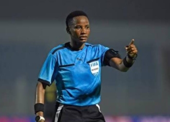 Cameroun – Nigéria : la Namibienne Antsino Twanyanyukwa au sifflet