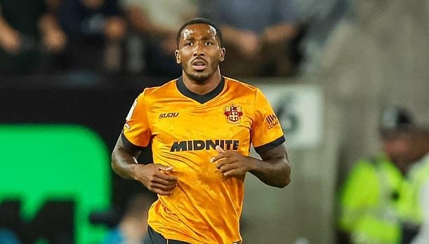 Championship : Jackson Tchatchoua soigne ses débuts avec les loups