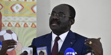 Le ministre Narcisse Mouelle Kombi