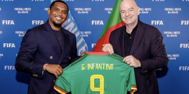 Gianni Infantino félicite le Cameroun, malgré la crise à la FIFA