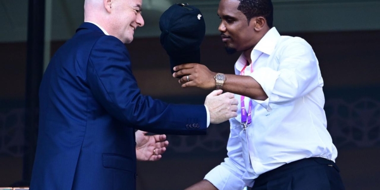 samuel eto'o gianni infantino