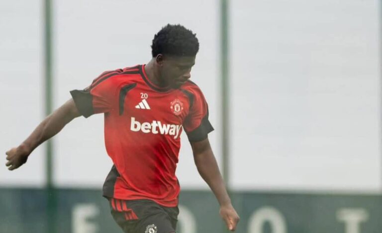 PL : voici le onze de Manchester United et Carlos Baleba…