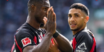 Kofane marque contre Augsbourg