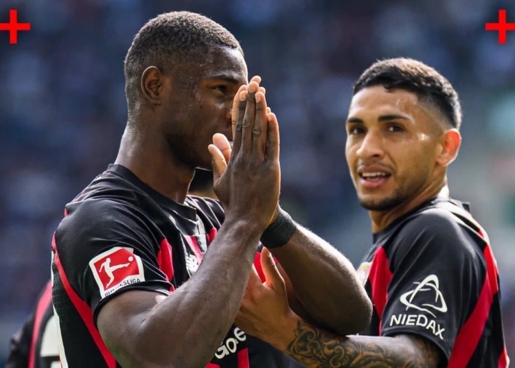 Kofane marque contre Augsbourg